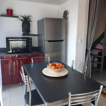 Дом отдыха Pavillon 4/6 Pers. 30 M² Les Ayguades